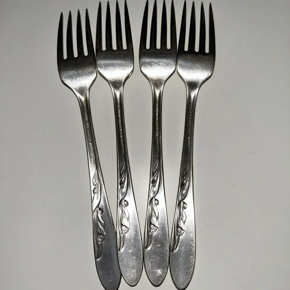 Vtg Carlton Fork Set Silver Plate 4 FLAWED Heavy scratched ,tarnished Unpolished